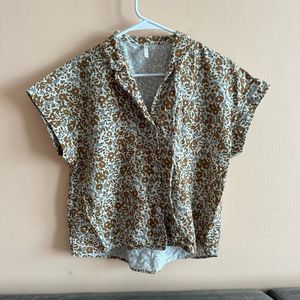 Rylee Cru woman’s short sleeve top blouse Sz M floral (u27)